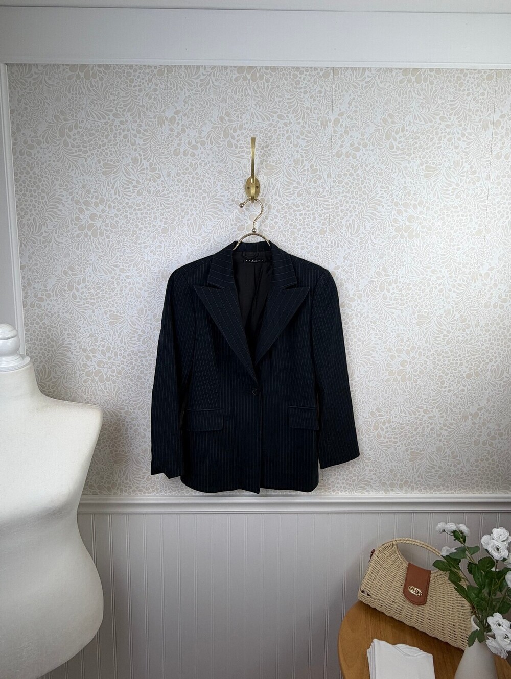 Sisley Women's Dark Navy Pinstripe One Button Tailored Blazer - Size - 40